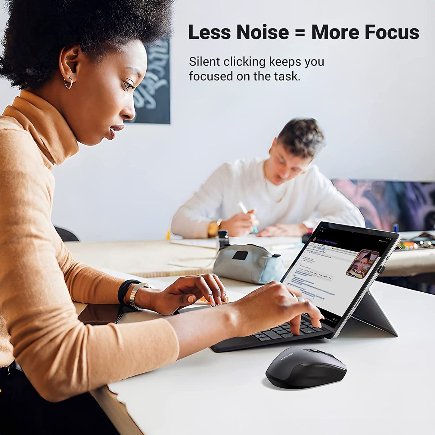 UGREEN Ergonomic Wireless Mouse 2.40G 4000DPI Silence Design